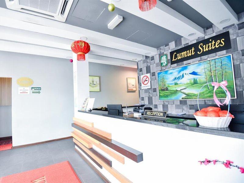 Lumut Suites מראה חיצוני תמונה