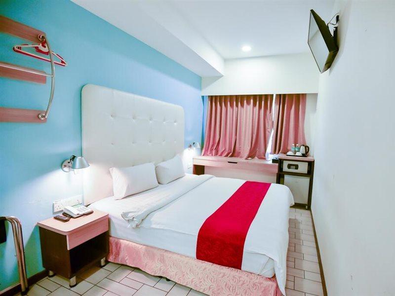 Lumut Suites מראה חיצוני תמונה