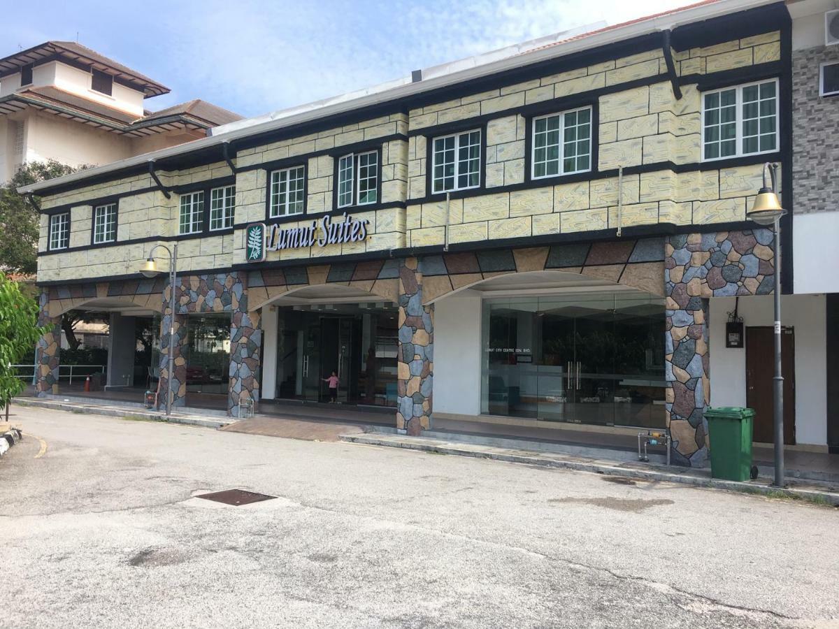 Lumut Suites מראה חיצוני תמונה