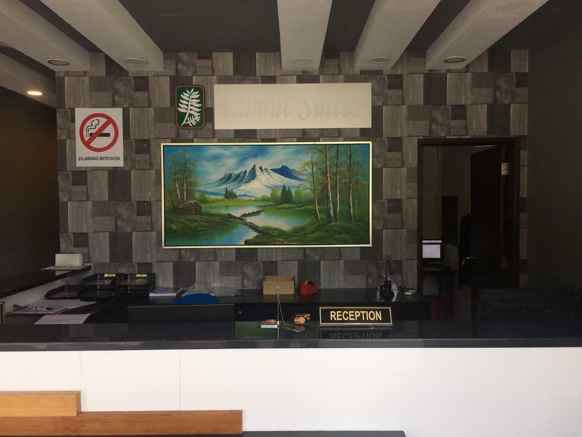 Lumut Suites מראה חיצוני תמונה