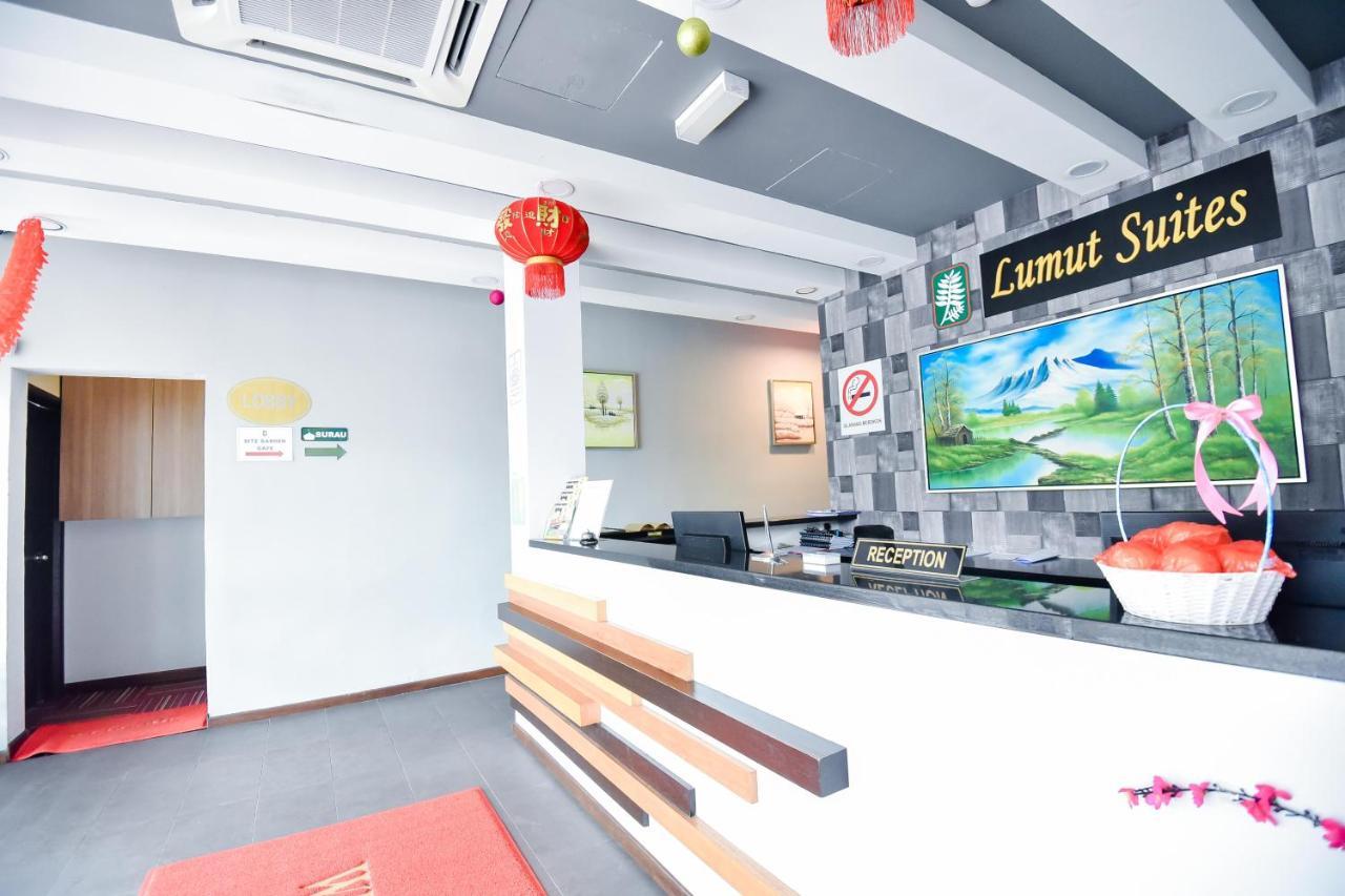 Lumut Suites מראה חיצוני תמונה