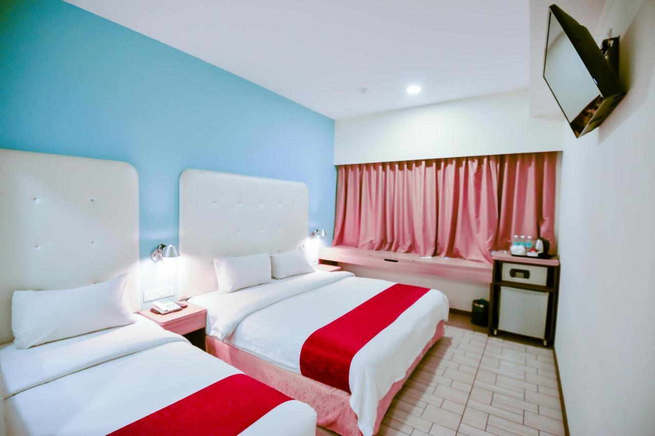 Lumut Suites מראה חיצוני תמונה
