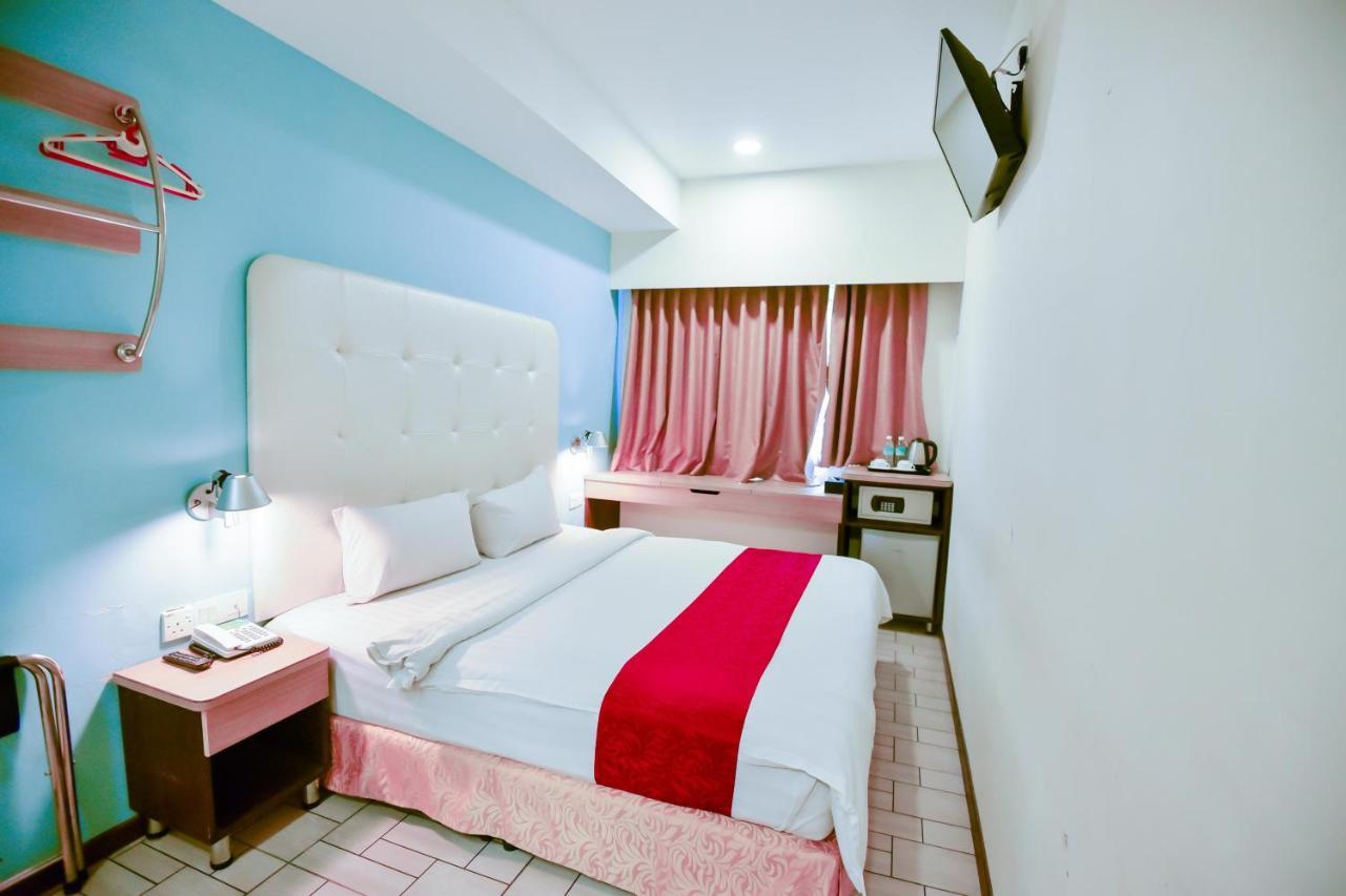 Lumut Suites מראה חיצוני תמונה